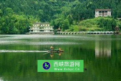 紫龙湖渡假村