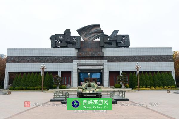 华北革命战争纪念馆，位于石家庄市华北烈士陵园的最北面。